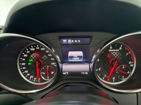 Used 2019 Mercedes-Benz SLC 43 AMG image 25