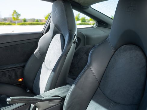 Used 2007 Porsche 911 GT3 image 6