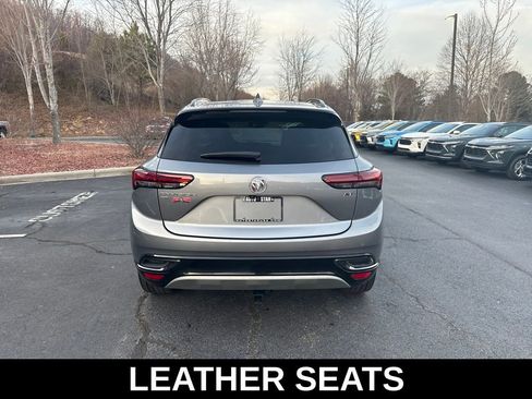 Used 2022 Buick Envision Essence w/ Technology Package I image 10