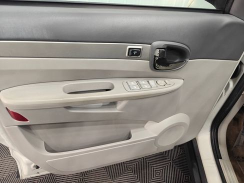 Used 2005 Buick Rendezvous CX image 22