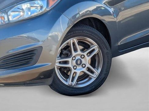Used 2019 Ford Fiesta SE image 22