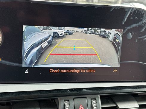 Used 2025 Lexus ES 350 w/ Premium Package FWD image 22