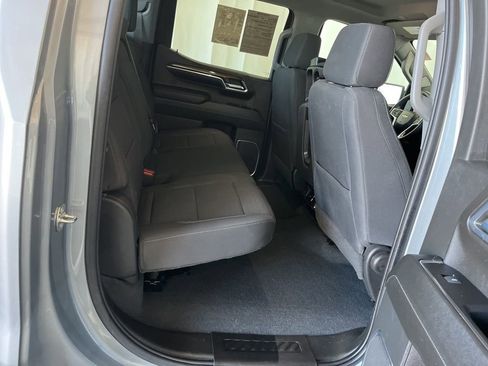 Used 2023 Chevrolet Silverado 1500 LT image 19