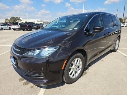 Used 2017 Chrysler Pacifica Touring