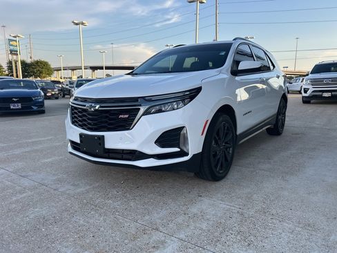 Certified 2022 Chevrolet Equinox RS w/ RS Leather Package image 1