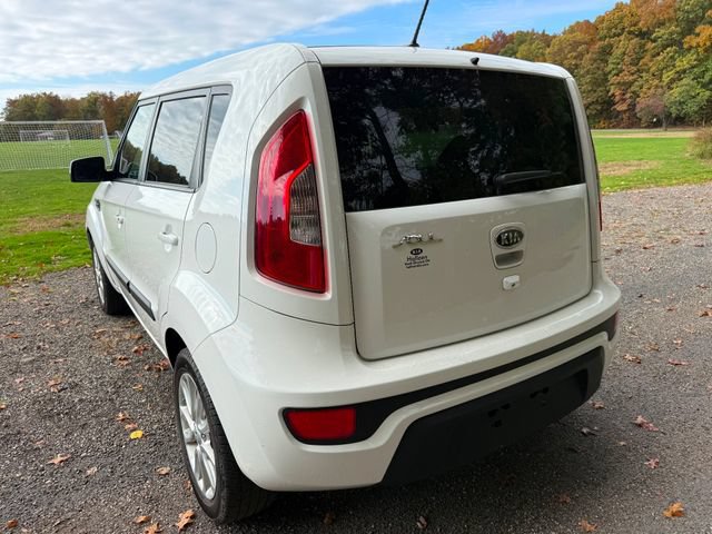 Used 2012 Kia Soul + w/ Audio Pkg FWD image 3