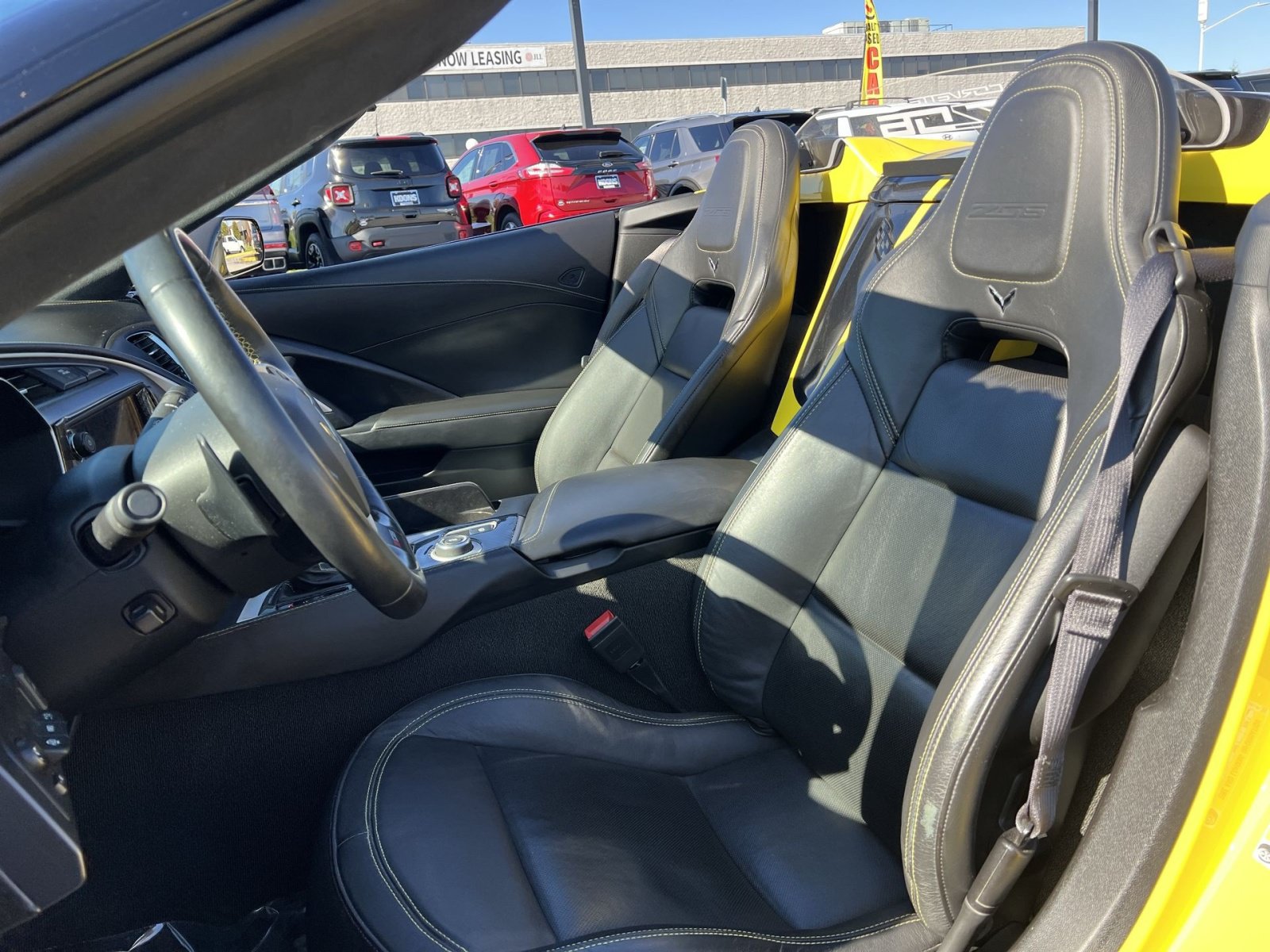 Used 2016 Chevrolet Corvette Z06 w/ 3LZ Preferred Equipment Group RWD image 13