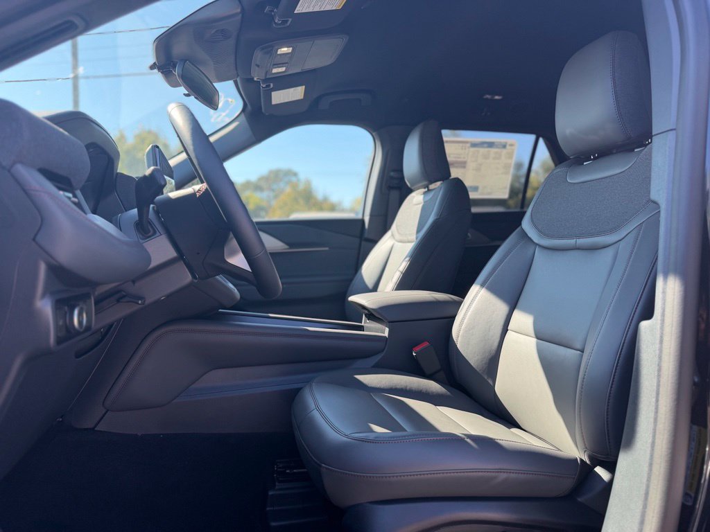 New 2027 Ford Explorer Active w/ Active Comfort Package AWD/4WD image 14