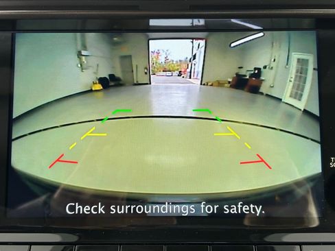 Used 2025 Nissan Z Performance w/ Floor Mat Package image 18