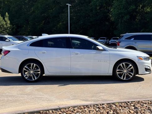 Used 2024 Chevrolet Malibu LT FWD image 11