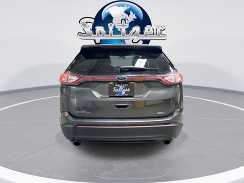 Used 2018 Ford Edge SE image 8