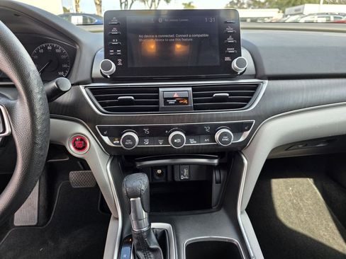 Used 2018 Honda Accord EX image 20