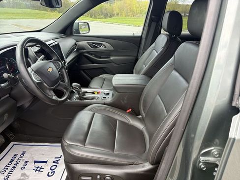 Used 2023 Chevrolet Traverse LT w/ LPO, Floor Liner Package AWD/4WD image 20