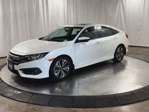 Used 2016 Honda Civic EX-T image 6