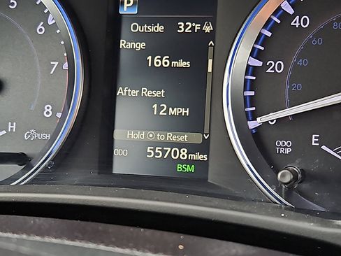 Used 2019 Toyota Highlander Limited image 21