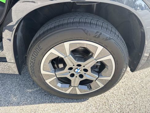 Used 2024 BMW X1 xDrive28i image 11