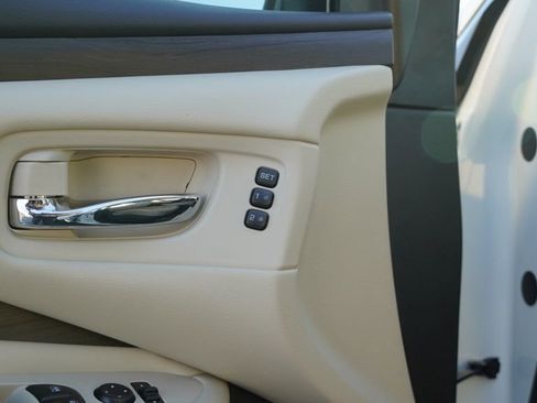 Used 2024 Nissan Murano Platinum w/ Cargo Package image 15