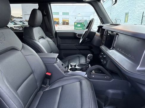 New 2025 Ford Bronco Badlands w/ Sasquatch Package image 27