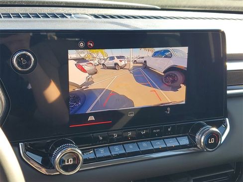 New 2026 GMC Canyon Elevation w/ Convenience Package image 16