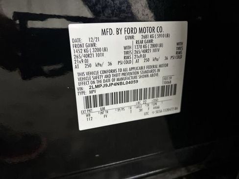 Used 2022 Lincoln Nautilus Black Label w/ Cargo Utility Package image 35