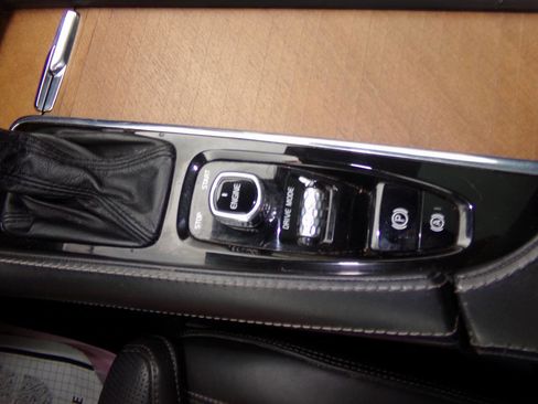 Used 2016 Volvo XC90 T6 Inscription image 70