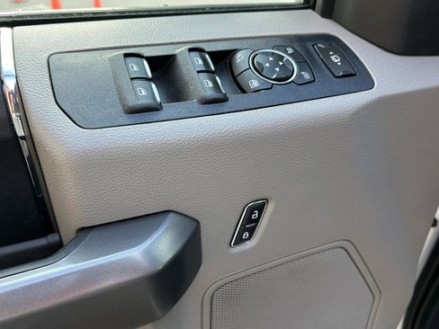 Used 2022 Ford F250 XLT w/ XLT Value Package image 25