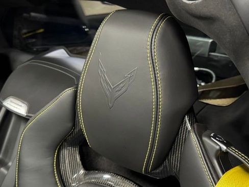 Used 2020 Chevrolet Corvette Stingray Premium Cpe w/ 3LT Preferred Equipment Group image 31