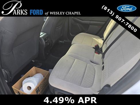 Used 2022 Ford Escape SE w/ Convenience Package FWD image 6