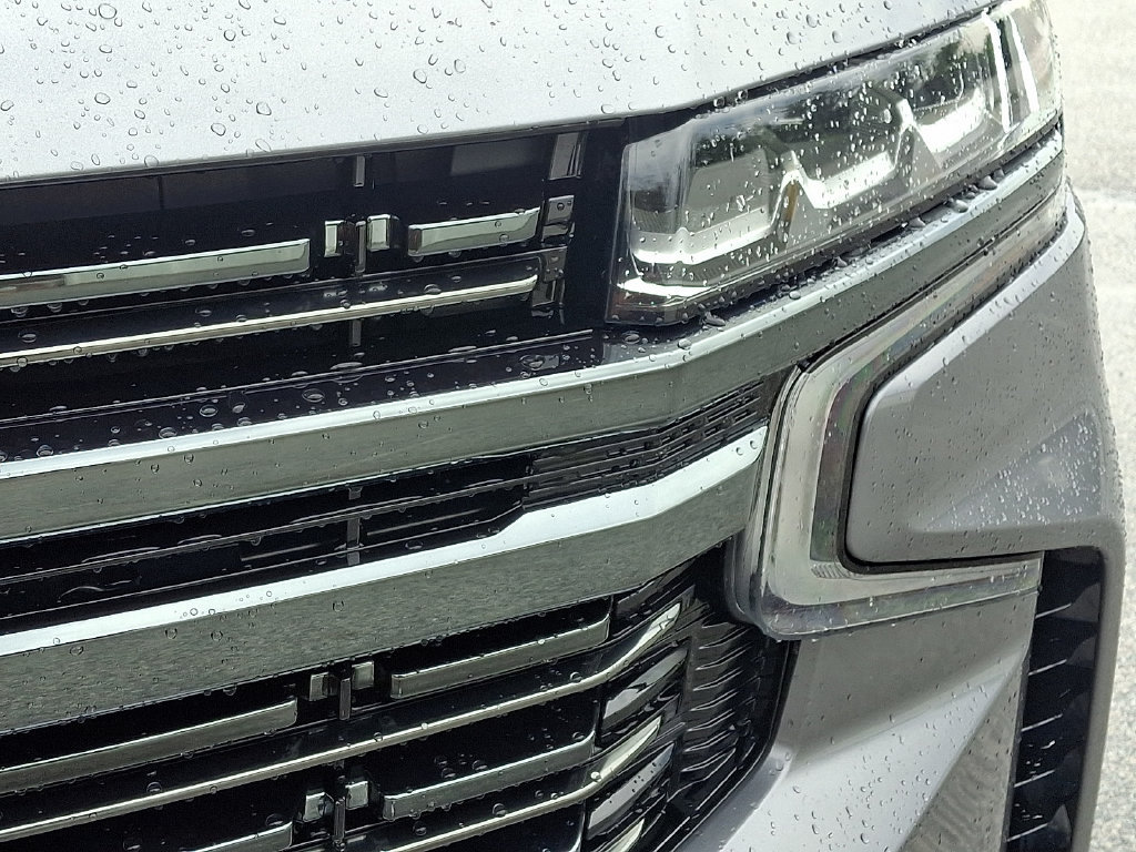 Used 2021 Chevrolet Tahoe RST w/ Luxury Package AWD/4WD image 12