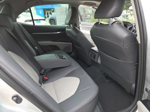 Used 2018 Toyota Camry XLE w/ Audio Package FWD image 25