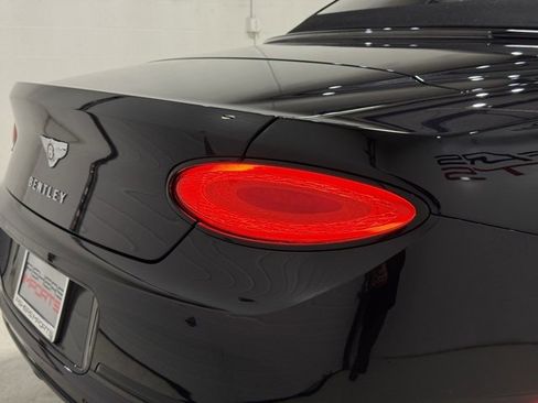 Used 2020 Bentley Continental GT image 22