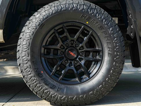 Used 2021 Toyota Tacoma TRD Pro AWD/4WD image 15