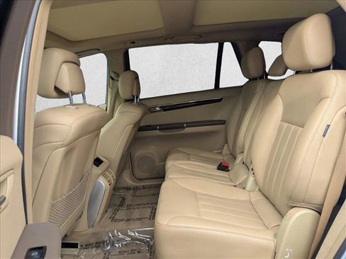 Used 2010 Mercedes-Benz R 350 4MATIC image 24