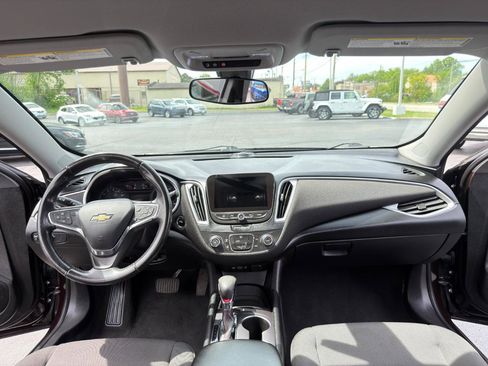Used 2021 Chevrolet Malibu RS w/ LPO, Convenience Package 1 FWD image 36