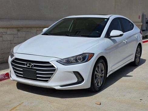 Used 2018 Hyundai Elantra Value Edition FWD image 5