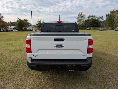 Used 2024 Ford Maverick Lariat image 4