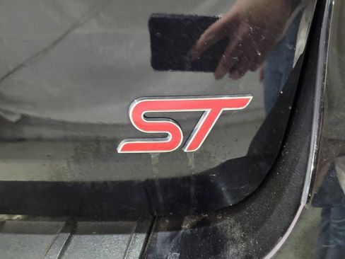 Used 2020 Ford Explorer ST w/ ST Street Pack image 80