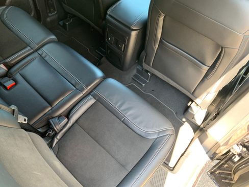Used 2022 Ford Explorer ST AWD/4WD image 46