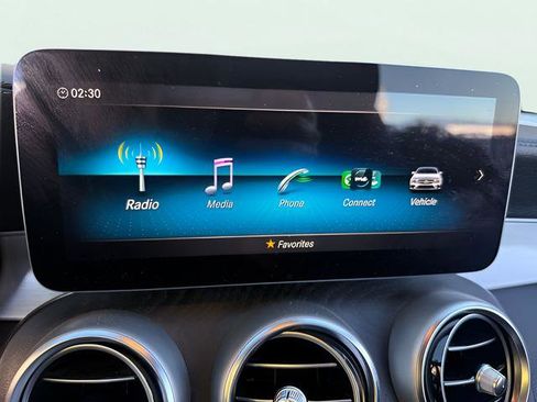 Used 2022 Mercedes-Benz C 300 Cabriolet w/ AMG Line image 18