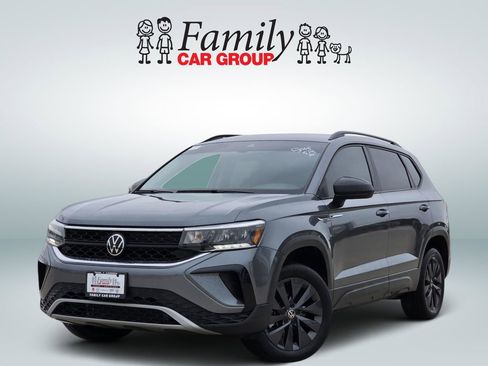 Used 2024 Volkswagen Taos S FWD image 1