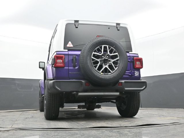 New 2026 Jeep Wrangler Unlimited Sahara w/ Whitecap Package AWD/4WD image 55