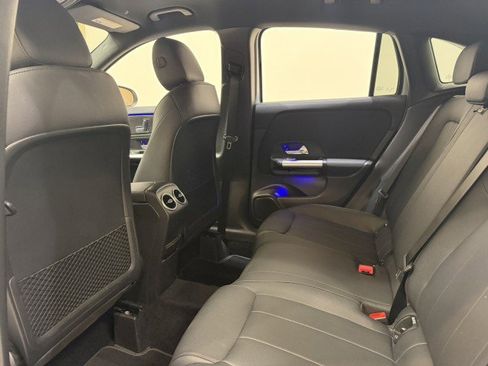 Certified 2025 Mercedes-Benz GLA 250 250 image 16