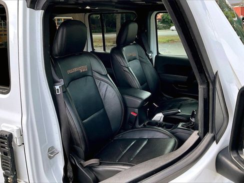 Used 2023 Jeep Wrangler Rubicon 392 w/ Trailer Tow Package image 7