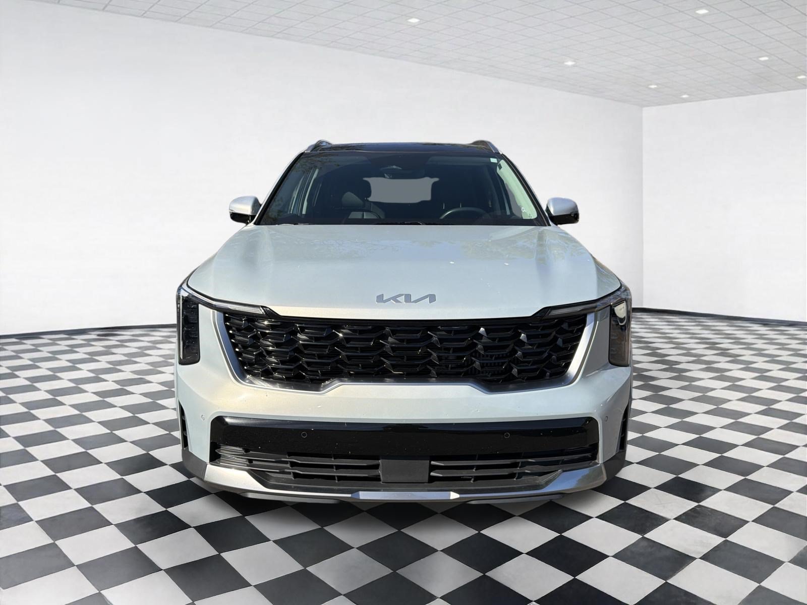 Used 2026 Kia Sorento EX w/ EX Premium Package FWD image 2