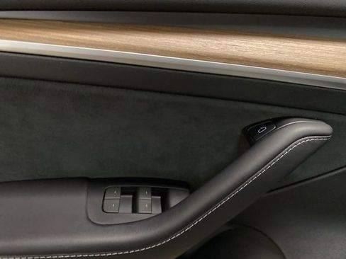 Used 2023 Tesla Model 3 Performance image 31