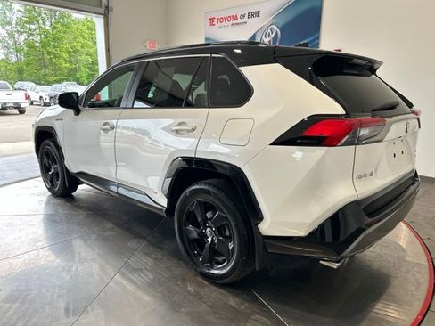 Used 2020 Toyota RAV4 XSE w/ XSE Grade Weather Package AWD/4WD image 5