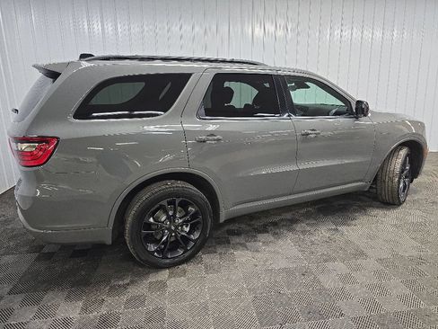 Used 2023 Dodge Durango GT AWD/4WD image 3