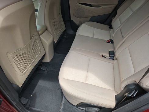 Used 2017 Hyundai Tucson SE w/ SE Popular Package 02 FWD image 31
