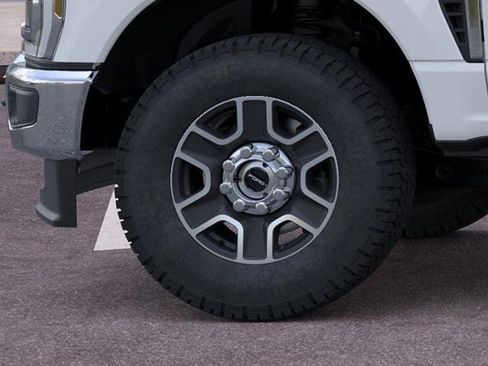 New 2026 Ford F250 Lariat w/ FX4 Off-Road Package AWD/4WD image 19