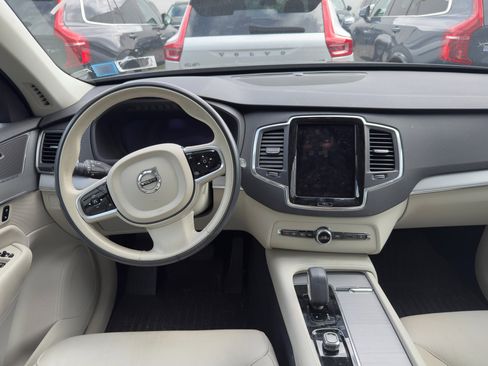 Certified 2023 Volvo XC90 B5 Core w/ Climate Package image 15